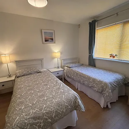 Kincora Harbour Townhouse Vendégház Killaloe